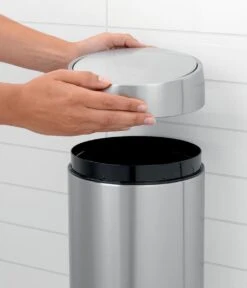 Brabantia Slide Bin Prullenbak - 5 L - Matt Black -Mepal shop 1029x1200 22