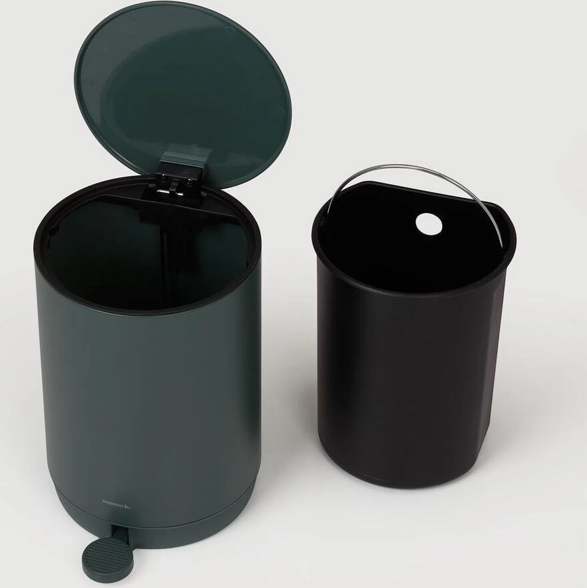 Sealskin Mind - Pedaalemmer - 5 Liter Vrijstaand - Donkergroen 9 Sealskin Mind - Pedaalemmer - 5 Liter Vrijstaand - Donkergroen - Afbeelding 7