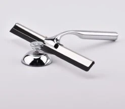 Douchewisser Inclusief Ophanghaak Met Zuignap - Douchewisser Badkamer - Raamtrekker - Douche Trekker - Raamwisser Douche - Douchetrekker - Douche Wisser - Ramen Schoonmaken - Chrome 13 Douchewisser Inclusief Ophanghaak Met Zuignap - Douchewisser Badkamer - Raamtrekker - Douche Trekker - Raamwisser Douche - Douchetrekker - Douche Wisser - Ramen Schoonmaken - Chrome -Mepal shop 1200x1044