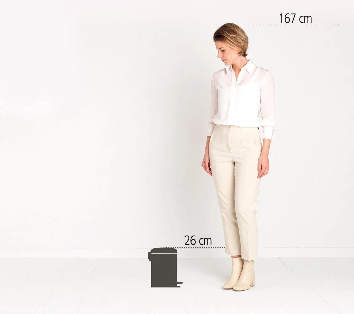 Brabantia NewIcon Prullenbak - 3 L - Soft Beige 5 Brabantia NewIcon Prullenbak - 3 L - Soft Beige - Afbeelding 3