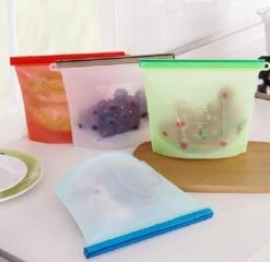 Siliconen Vershoudzakken | Bewaarzakken | Diepvrieszakken | Herbruikbaar | Lekvrij | Set 4-Stuks 1000ml | Vries & Hitte Bestendig | 4 Kleuren 10 Siliconen Vershoudzakken | Bewaarzakken | Diepvrieszakken | Herbruikbaar | Lekvrij | Set 4-Stuks 1000ml | Vries & Hitte Bestendig | 4 Kleuren -Mepal shop 1200x1168 6