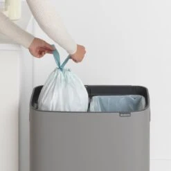 Brabantia Bo Touch Bin Prullenbak - 2 X 30 L - Mineral Concrete Grey 33 Brabantia Bo Touch Bin Prullenbak - 2 X 30 L - Mineral Concrete Grey -Mepal shop 1200x1200 1072