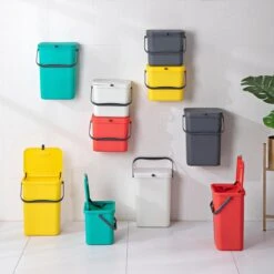 Homra Wall-up Prullenbak | Inbouwprullenbak Ophangbaar Met Plakstrip | GFT Vuilbak | Werkblak Afvalbak | Draagbare Vuilnisemmer | 8L Inhoud | Groen -Mepal shop 1200x1200 1286