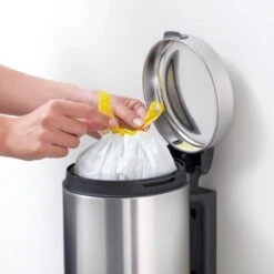 Brabantia NewIcon Wandprullenbak - 3 L - Matt Steel -Mepal shop 1200x1200 1296