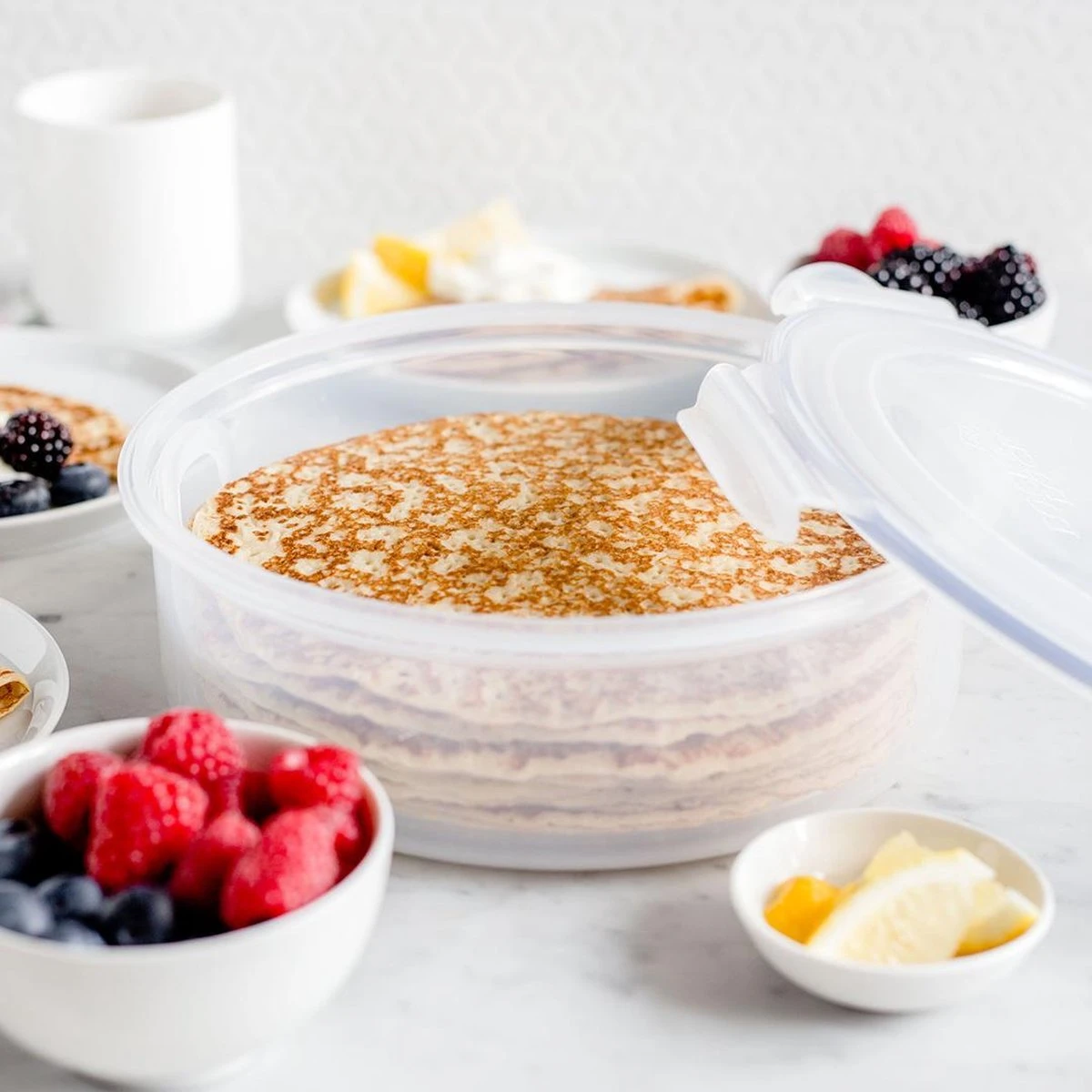 Lock&Lock Ronde Vershouddoos - Bewaardoos Met Deksel - Voor Pannenkoeken En Wraps - 100% Luchtdicht - 2,5 Liter 6 Lock&Lock Ronde Vershouddoos - Bewaardoos Met Deksel - Voor Pannenkoeken En Wraps - 100% Luchtdicht - 2,5 Liter - Afbeelding 4