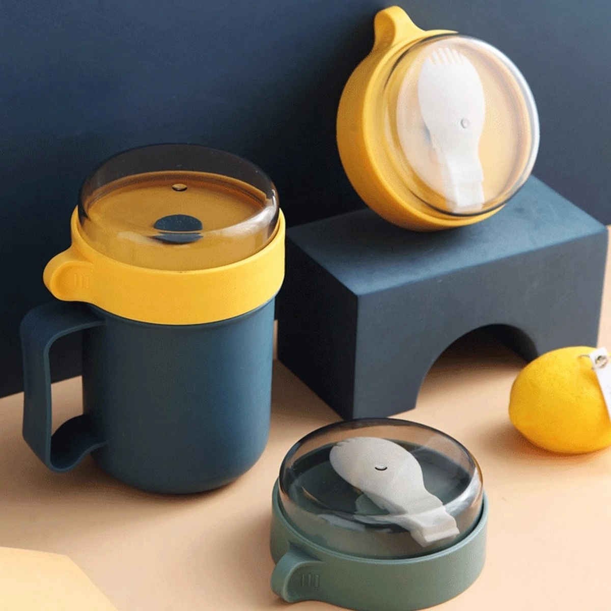 Soepbeker Magnetron 500ml- Milieuvriendelijk - Hitte Bestendige Beker - Lunchcontainer - Yoghurt To Go - Soepbeker To Go - Inclusief Lepel/vork - Donker Blauw 5 Soepbeker Magnetron 500ml- Milieuvriendelijk - Hitte Bestendige Beker - Lunchcontainer - Yoghurt To Go - Soepbeker To Go - Inclusief Lepel/vork - Donker Blauw - Afbeelding 3