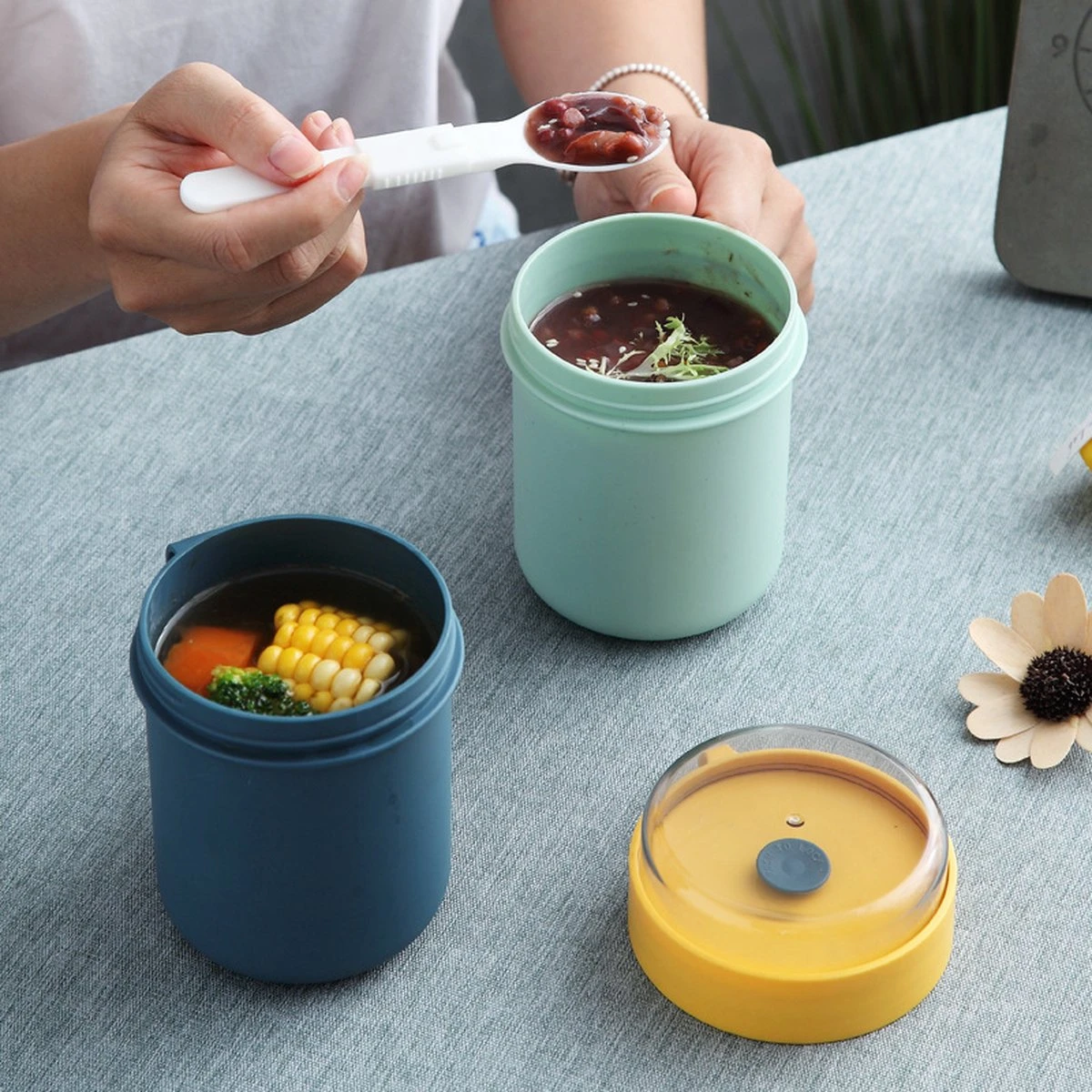Soepbeker Magnetron Met Hendel - Groen 500ml - Hitte Bestendige Beker - Lunchcontainer - Yoghurt To Go - Soepbeker To Go - Inclusief Lepel/vork 4 Soepbeker Magnetron Met Hendel - Groen 500ml - Hitte Bestendige Beker - Lunchcontainer - Yoghurt To Go - Soepbeker To Go - Inclusief Lepel/vork - Afbeelding 2