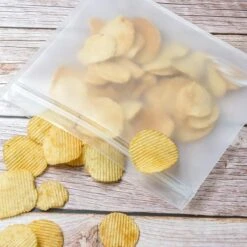 Merkloos Siliconen Vershoudzakken - 10 Stuks - Diepvrieszakken - Lekvrij - Boterhamzak Herbruikbaar - Bewaarzakjes - Duurzaam - Hersluitbaar -Mepal shop 1200x1200 1842