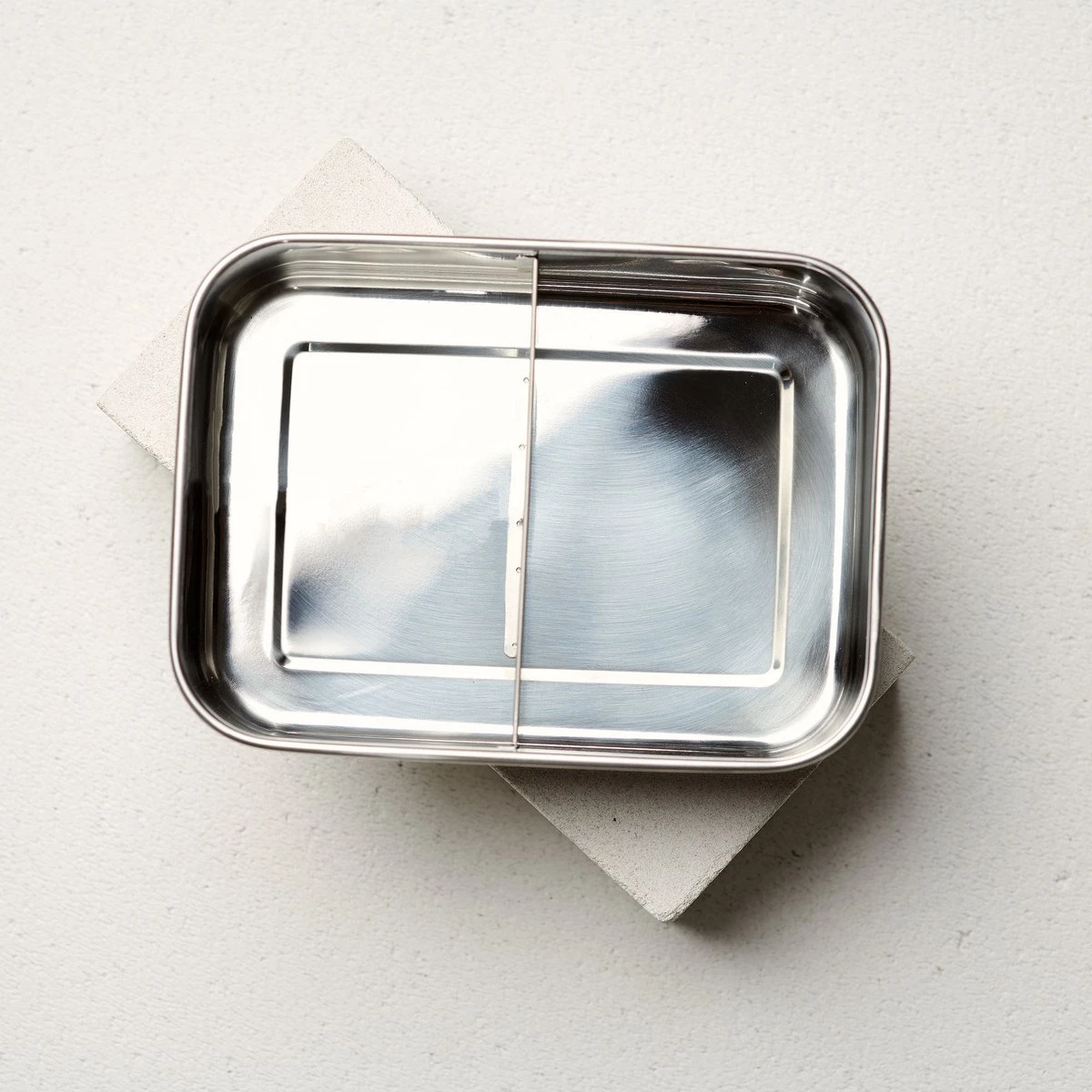 Dzukou Jim Corbett – RVS Lunchbox - Volwassenen - Met Vakjes - 1200 Ml 6 Dzukou Jim Corbett – RVS Lunchbox - Volwassenen - Met Vakjes - 1200 Ml - Afbeelding 4