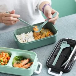 Lunchbox - Meal Prep Bakjes - Lunch Box Met Deksel - Meal Prep – Bento Box - Lunchtrommel Met Bestek Groen -Mepal shop 1200x1200 1946