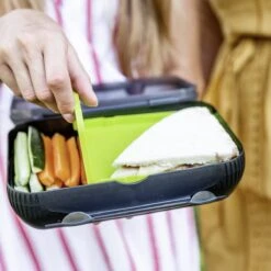 Tupperware Snackpack Zwart -Mepal shop 1200x1200 2180