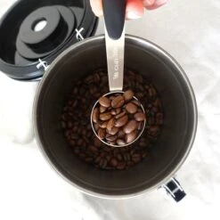 House Of Husk Koffieblik Met CO² Ventilatie - Bewaarblik - Voorraadbussen - Voorraadblik - RVS - Zwart - 1.5 Liter 14 House Of Husk Koffieblik Met CO² Ventilatie - Bewaarblik - Voorraadbussen - Voorraadblik - RVS - Zwart - 1.5 Liter -Mepal shop 1200x1200 2306