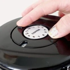 House Of Husk Koffieblik Met CO² Ventilatie - Bewaarblik - Voorraadbussen - Voorraadblik - RVS - Zwart - 1.5 Liter 15 House Of Husk Koffieblik Met CO² Ventilatie - Bewaarblik - Voorraadbussen - Voorraadblik - RVS - Zwart - 1.5 Liter -Mepal shop 1200x1200 2307