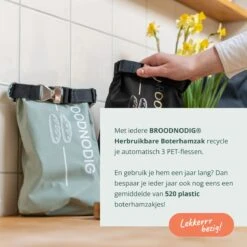 BROODNODIG® - Herbruikbare Boterhamzak - Van 100% Gerecyclede PET-flessen - Ideaal Als Diepvrieszakjes - Lunchzak - Herbruikbaar Boterhamzakje - Foodwrap - Lunchbox - 30x20cm - Zwart -Mepal shop 1200x1200 2348