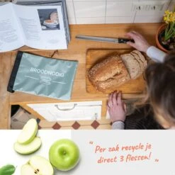 BROODNODIG® - Herbruikbare Boterhamzak - Van 100% Gerecyclede PET-flessen - Ideaal Als Diepvrieszakjes - Lunchzak - Herbruikbaar Boterhamzakje - Foodwrap - Lunchbox - 30x20cm - Pastel Groen -Mepal shop 1200x1200 2371