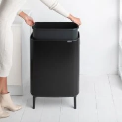 Brabantia - Bo Touch Bin Hi 60 L Matt Black 28 Brabantia - Bo Touch Bin Hi 60 L Matt Black -Mepal shop 1200x1200 397