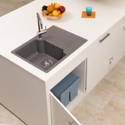 Relaxdays Inbouw Prullenbak Keuken - Uitschuifbare Vuilnissysteem - 3 Vakken - Grijs 16 Relaxdays Inbouw Prullenbak Keuken - Uitschuifbare Vuilnissysteem - 3 Vakken - Grijs -Mepal shop 1200x1200 429