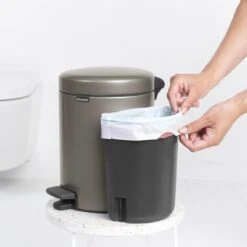 Brabantia NewIcon Prullenbak - 2 X 2 L - Platinum -Mepal shop 1200x1200 652