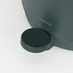 Sealskin Mind - Pedaalemmer - 5 Liter Vrijstaand - Donkergroen 17 Sealskin Mind - Pedaalemmer - 5 Liter Vrijstaand - Donkergroen -Mepal shop 1200x1200 682