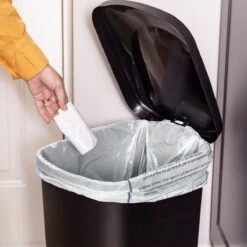 Pedaalemmer - Prullenbak - Afvalbak - 40 Liter – Zwart -Mepal shop 1200x1200 734