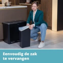 Homra SPARQ Afvalscheiding Prullenbak 3 Vakken - 3 X 18 L Inhoud - 54 Liter - Zwart - RVS - Trio Pedaalemmer - 3-vaks Recycle Afvalemmer - Hygiënisch Afval Scheiden - Zwarte Keuken Vuilbak - Kantoor Prullenbak - Pedaal - Afvalscheidingsprullenbak -Mepal shop 1200x1200 799