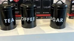 Mercury Haus Voorraadbussen Koffie, Thee En Suiker - Zwart 5 Mercury Haus Voorraadbussen Koffie, Thee En Suiker - Zwart -Mepal shop 1200x668 3