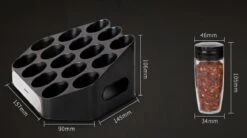 Merkloos Decopatent® Kruidenrek Incl. 16 Glazen Kruiden Potjes - Rvs Strooideksel - Staand Kruiden & Specerijen Rek - Kruidenpotjes Glas -Mepal shop 1200x669 1