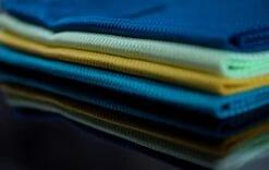 Microvezeldoekjes – 4 Stuks – Raamdoeken – Schoonmaakdoekjes – Raamdoeken Streepvrij – Microvezeldoeken – Reinigingsdoekjes – Spiegeldoeken – Autodroog Doek – Auto Schoonmaak Producten – 60 X 40cm -Mepal shop 1200x760