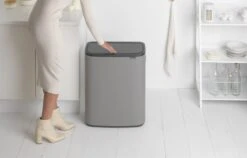 Brabantia Bo Touch Bin Prullenbak - 2 X 30 L - Mineral Concrete Grey 27 Brabantia Bo Touch Bin Prullenbak - 2 X 30 L - Mineral Concrete Grey -Mepal shop 1200x766 18