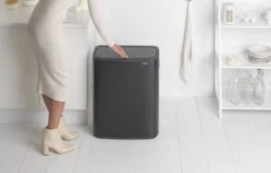 Brabantia Bo Touch Bin Prullenbak - 60 L - Matt Black -Mepal shop 1200x766 2
