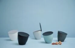 Mepal – Afvalbakje Calypso – Afvalbakje Voor Op Het Aanrecht - 2.2 Liter – Zilver – Grote Vulopening – Gemakkelijk Te Reinigen -Mepal shop 1200x772