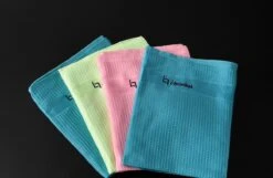 Microvezeldoekjes – 4 Stuks – Schoonmaakdoekjes – Raamdoeken – Raamdoeken Streepvrij – Microvezeldoeken – Reinigingsdoekjes – Spiegeldoeken – Autodroog Doek – Auto Schoonmaak Producten – 60 X 40cm -Mepal shop 1200x782