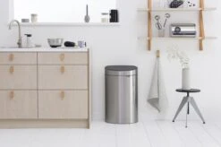 Brabantia Touch Bin Prullenbak - 40 L - Matt Steel Fingerprint Proof -Mepal shop 1200x799 37