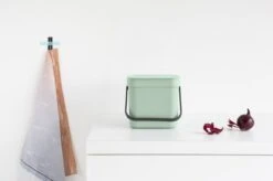 Brabantia Sort & Go Aanrecht Afvalbakje - 3 L - Jade Green -Mepal shop 1200x799 38