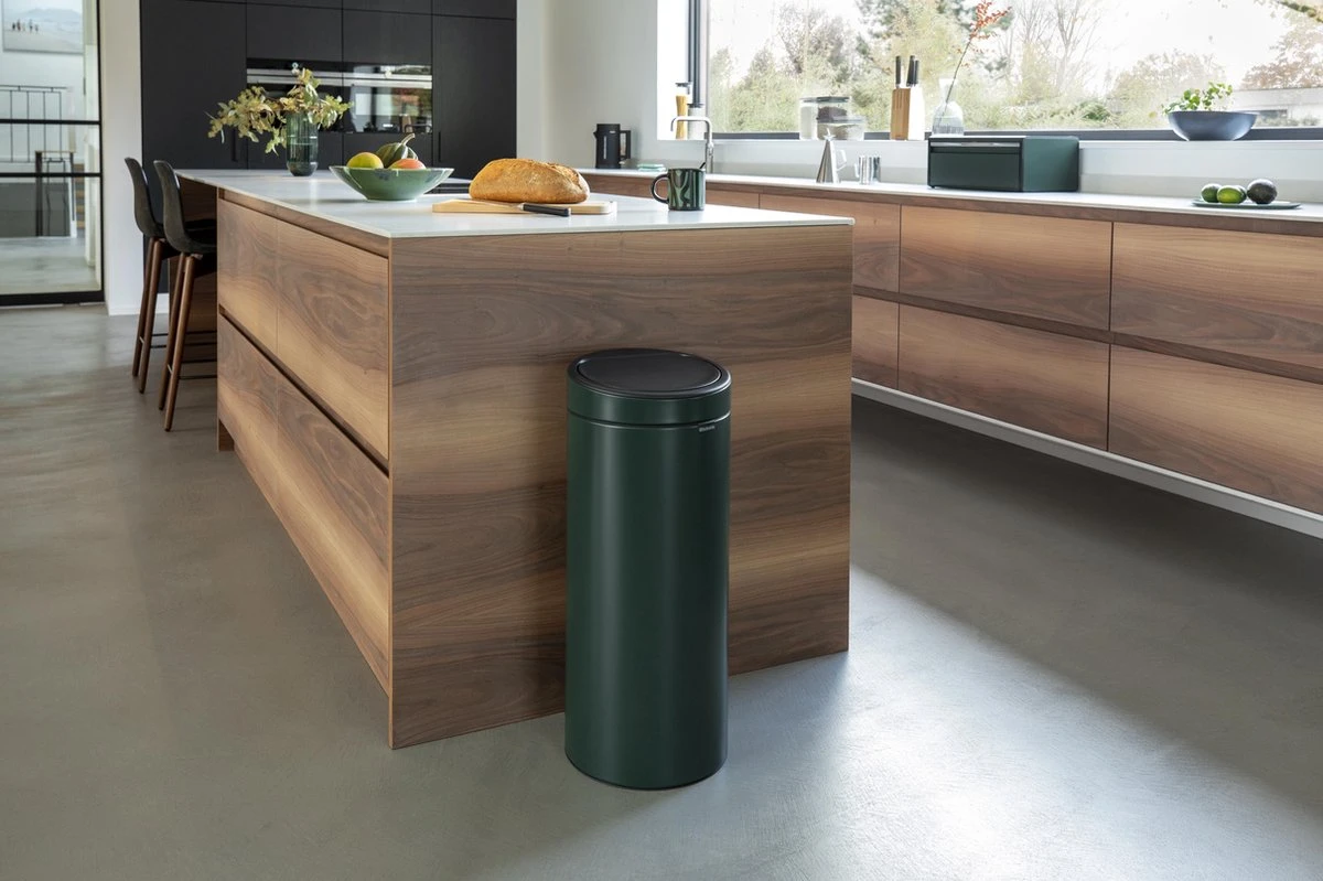Brabantia Touch Bin Prullenbak - 30 L - Pine Green 4 Brabantia Touch Bin Prullenbak - 30 L - Pine Green - Afbeelding 2
