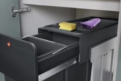 Hailo 0310-300 EcoLine Design Trio L Inbouwafvalemmer 3x10L Met 3 Compartimenten Zwart -Mepal shop 1200x800 111