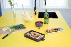 Brabantia Make & Take Lunchbox - Plat - Kunststof - Dark Grey -Mepal shop 1200x800 228