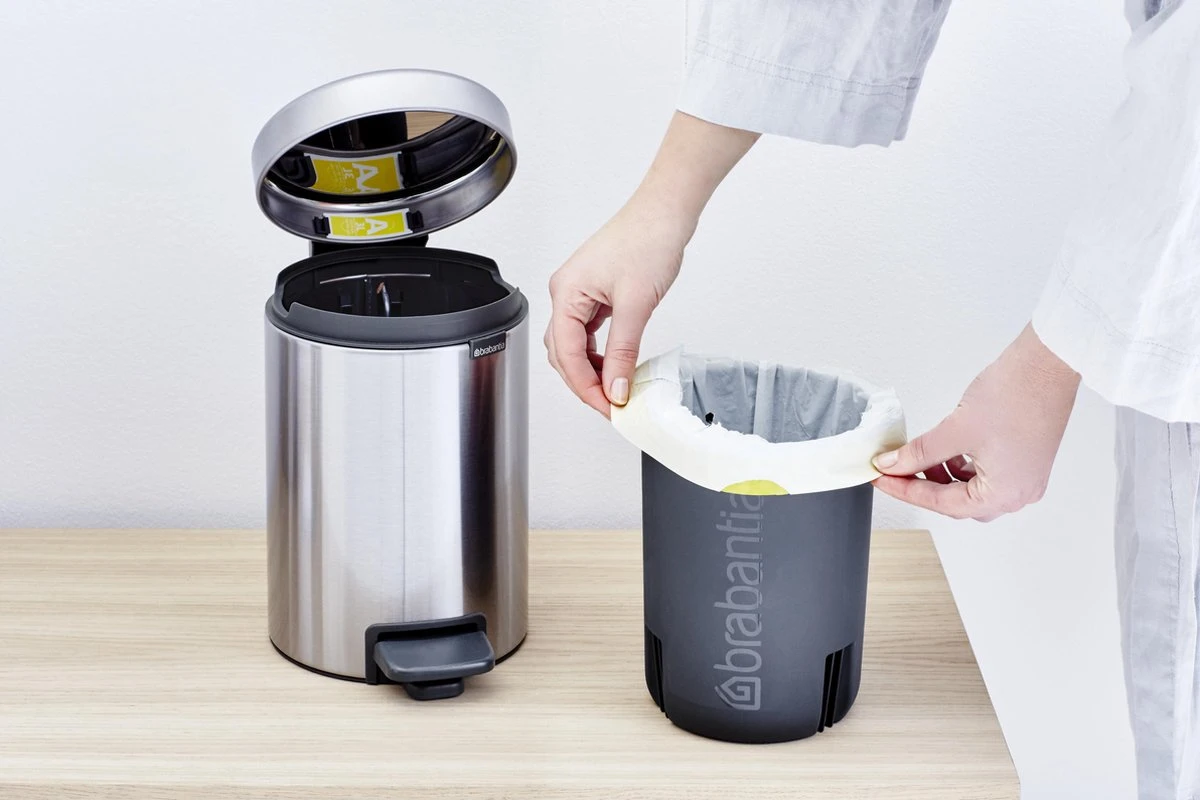 Brabantia NewIcon Prullenbak - 3 L - Matt Steel 7 Brabantia NewIcon Prullenbak - 3 L - Matt Steel - Afbeelding 5