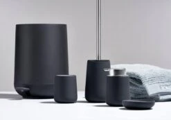 Zone Denmark Nova Pedaalemmer - Prullenbak - 3 Liter Inhoud - Met Pedaal - Zwart -Mepal shop 1200x841 3