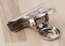 Merkloos Snackclips | 10 Vershoudclipjes Voor Afsluiten Voedsel- En Chipszakjes | RVS Klemmetje Afsluitclips | 30mm -Mepal shop 1200x861 6