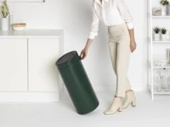 Brabantia Touch Bin Prullenbak - 30 L - Pine Green 26 Brabantia Touch Bin Prullenbak - 30 L - Pine Green -Mepal shop 1200x899 81