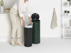 Brabantia Touch Bin Prullenbak - 30 L - Pine Green 28 Brabantia Touch Bin Prullenbak - 30 L - Pine Green -Mepal shop 1200x899 82