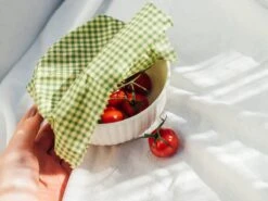 Bijenwas Wraps - Beeswax Food Wrap - Beewax - Bee Wrap - Bijenwasdoek - Zero Waste - 3 Stuks; Klein, Middel, Groot - Herbruikbaar - Duurzaam Cadeau - Boterhamzakje - Bijenwas Doek - Beeswax Wraps - Herbruikbaar Boterhamzakje - Bijenwas Vellen -Mepal shop 1200x899 90