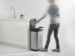 Joseph Joseph Intelligent Waste Prullenbak Titan Slim - RVS - 30 L - Zilver 31 Joseph Joseph Intelligent Waste Prullenbak Titan Slim - RVS - 30 L - Zilver -Mepal shop 1200x900 102