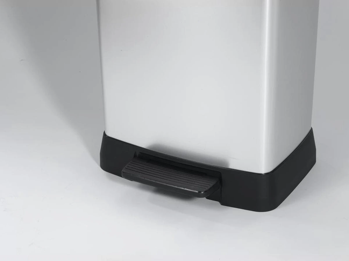 Curver Decobin Prullenbak- 50L - 39x29x72 Cm - Zilver Metallic 7 Curver Decobin Prullenbak- 50L - 39x29x72 Cm - Zilver Metallic - Afbeelding 5