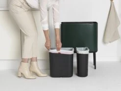 Brabantia Afvalemmer Bo Touch Bin Pine Green, 11 + 23 L 23 Brabantia Afvalemmer Bo Touch Bin Pine Green, 11 + 23 L -Mepal shop 1200x900 52