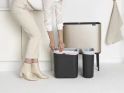 Brabantia Afvalemmer Bo Touch Bin Champagnekleur, 11 + 23 L -Mepal shop 1200x900 64