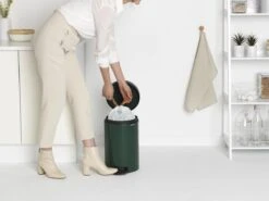 Brabantia NewIcon Prullenbak - 12 L - Pine Green -Mepal shop 1200x900 65