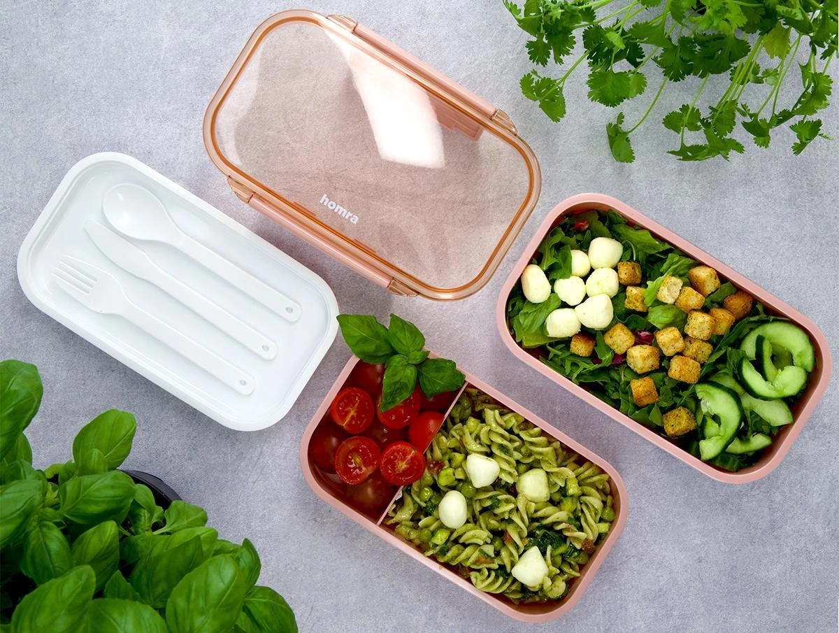 Homra Lunchbox STAQS Pink - Bento Box - 2 Laags Broodtrommel - 3 Compartimenten - Roze - Lunch To Go - Duurzaam Kunststof - BPA Vrij - 3 Vaks Lunchtrommel Voor Volwassenen - Inclusief Bestek - Magnetron, Diepvries, Vaatwasser Bestendig - Vers Houden 17 Homra Lunchbox STAQS Pink - Bento Box - 2 Laags Broodtrommel - 3 Compartimenten - Roze - Lunch To Go - Duurzaam Kunststof - BPA Vrij - 3 Vaks Lunchtrommel Voor Volwassenen - Inclusief Bestek - Magnetron, Diepvries, Vaatwasser Bestendig - Vers Houden - Afbeelding 15