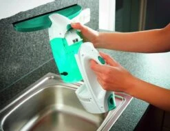 Leifheit Dry & Clean Ruitenreiniger Met Steel (43 Cm) En Inwasser Click System -Mepal shop 1200x925 1